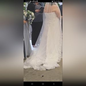 Wedding dress